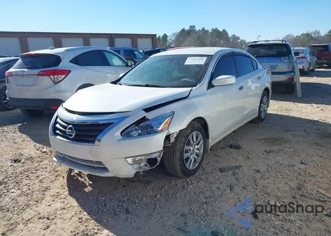 2015 Nissan Altima 2.5 S из США, поврежденный, VIN 1N4AL3AP6FN329988